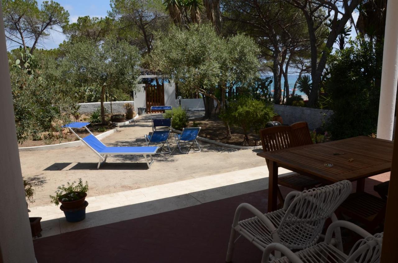 Apartments Villa Corrias Cala Liberotto Eksteriør billede